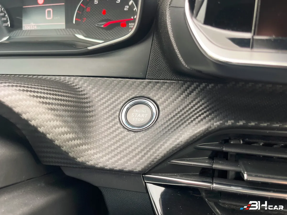 Peugeot 208 - photo 24