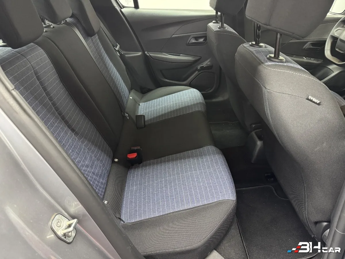 Peugeot 208 - photo 17