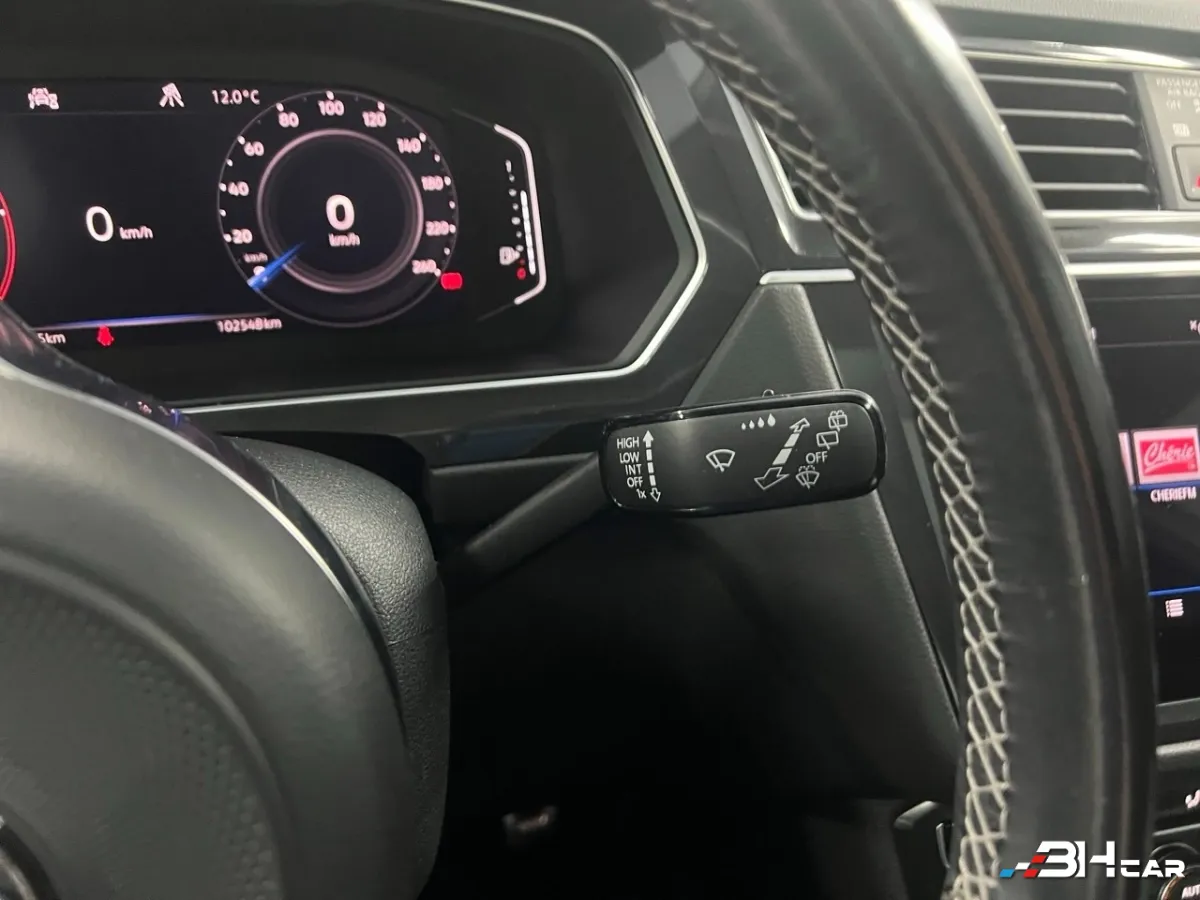 Volkswagen Tiguan - photo 36