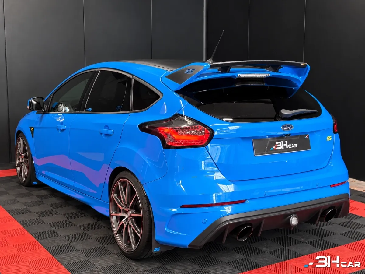 Ford Focus - photo 6