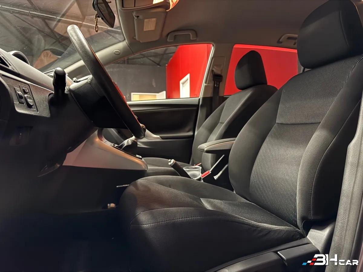 Aperçu indisponible de Toyota Verso