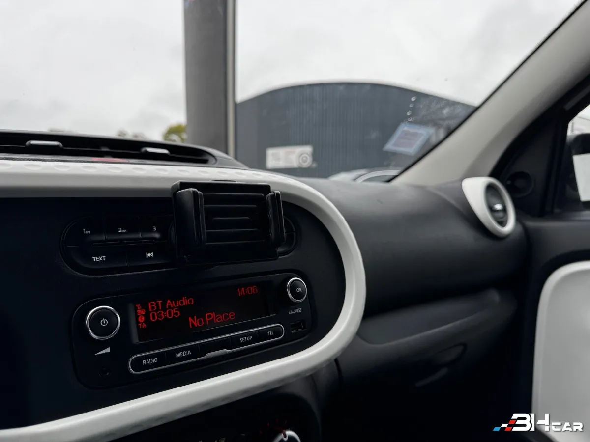 Renault Twingo - photo 13