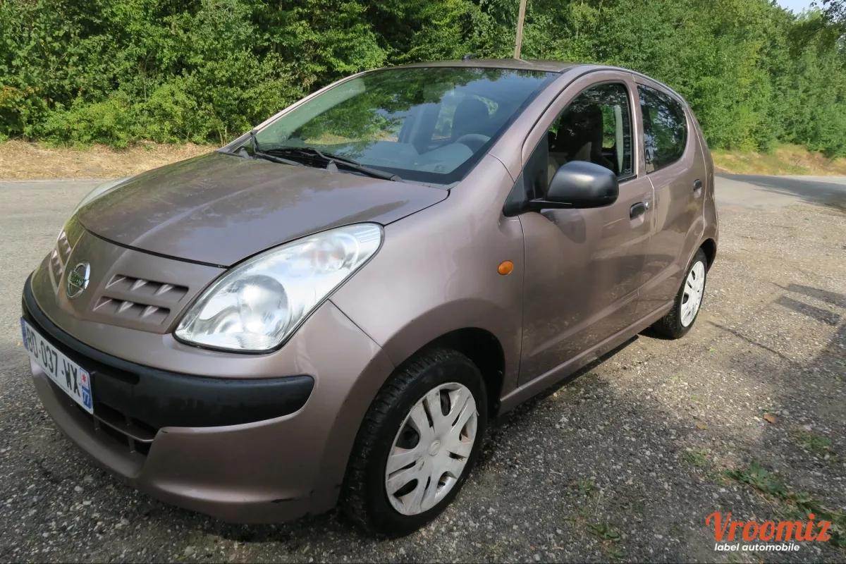 Nissan Pixo