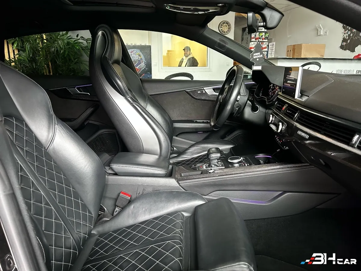 Audi S5 - photo 14