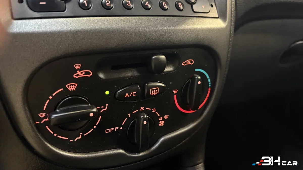 Peugeot 206 - photo 23