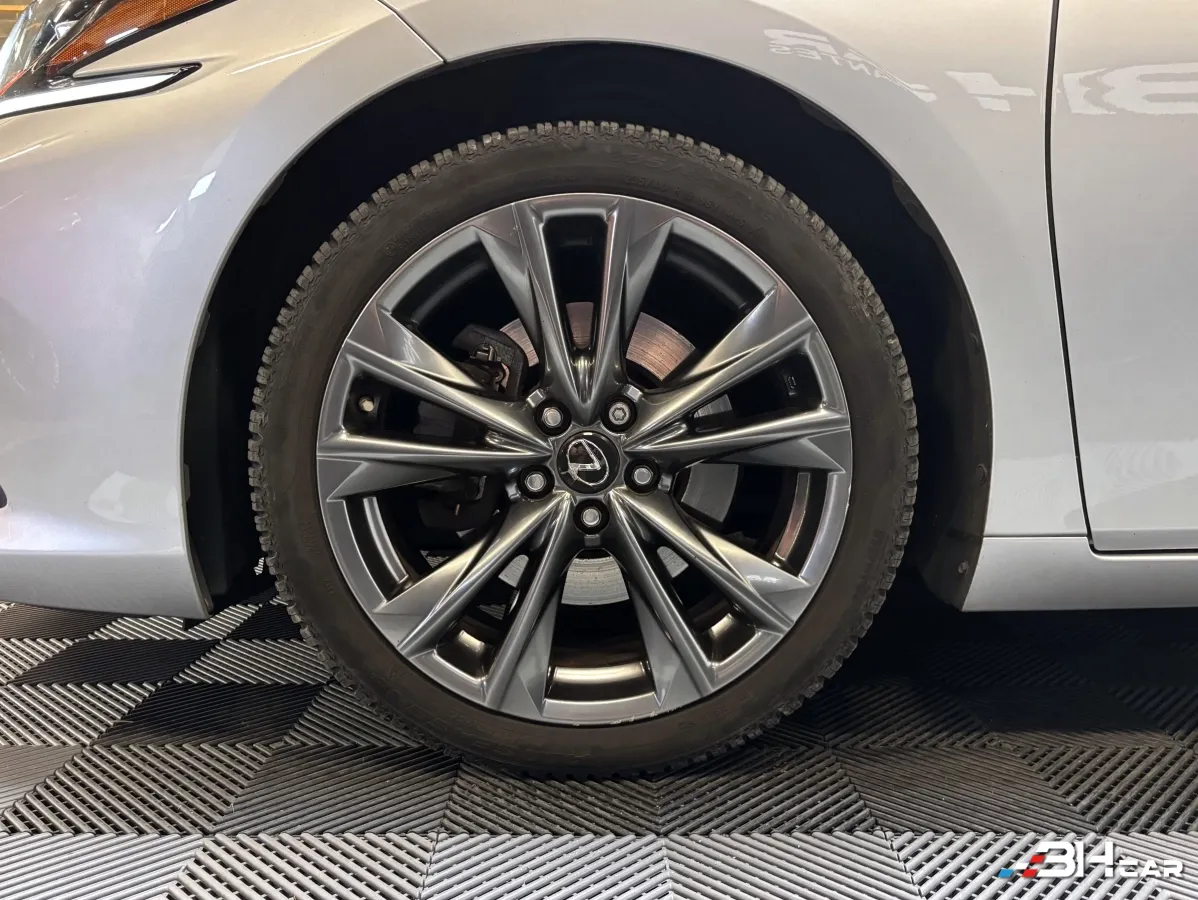 Lexus Es - photo 19