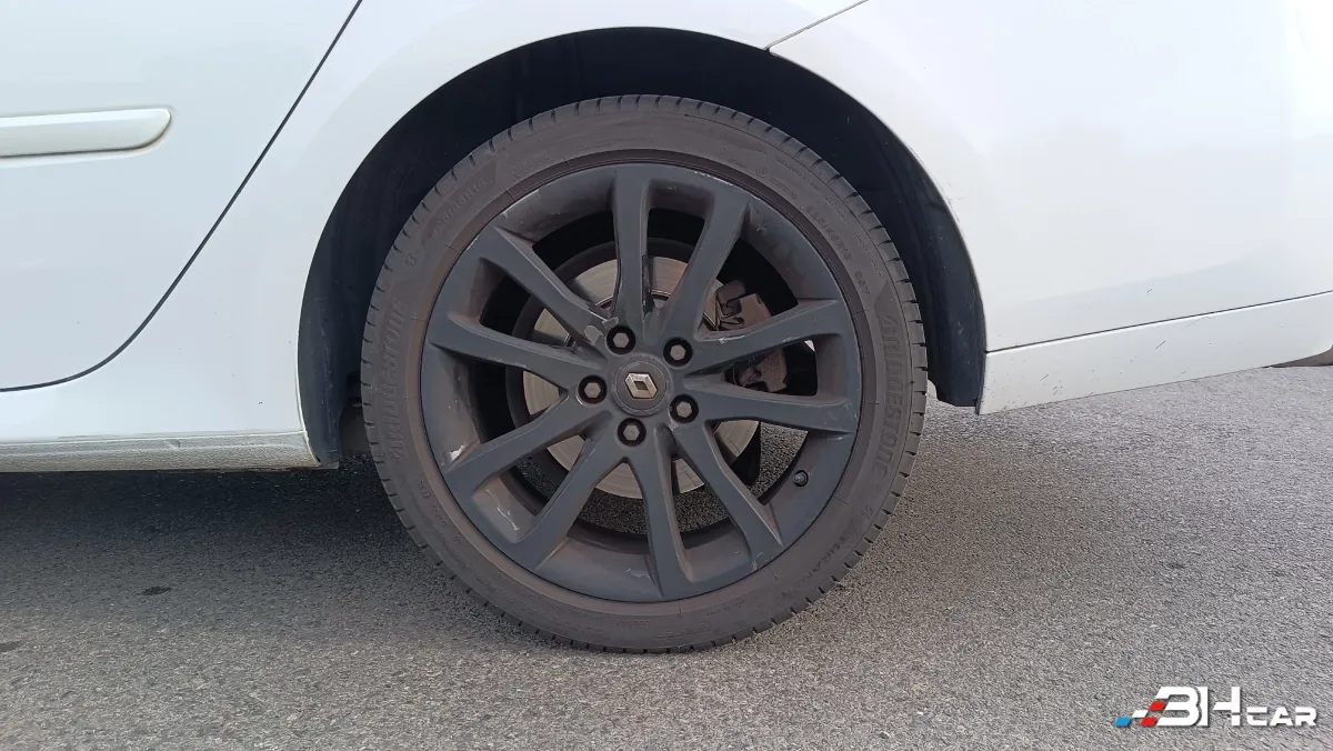 Renault Laguna - photo 9