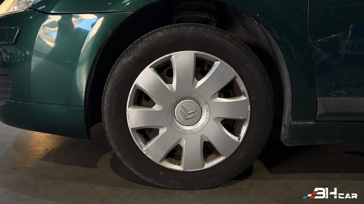 Citroen C4 - photo 12