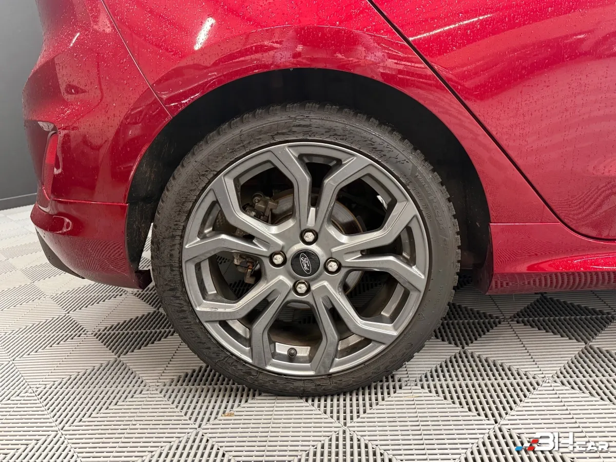 Ford Fiesta - photo 23