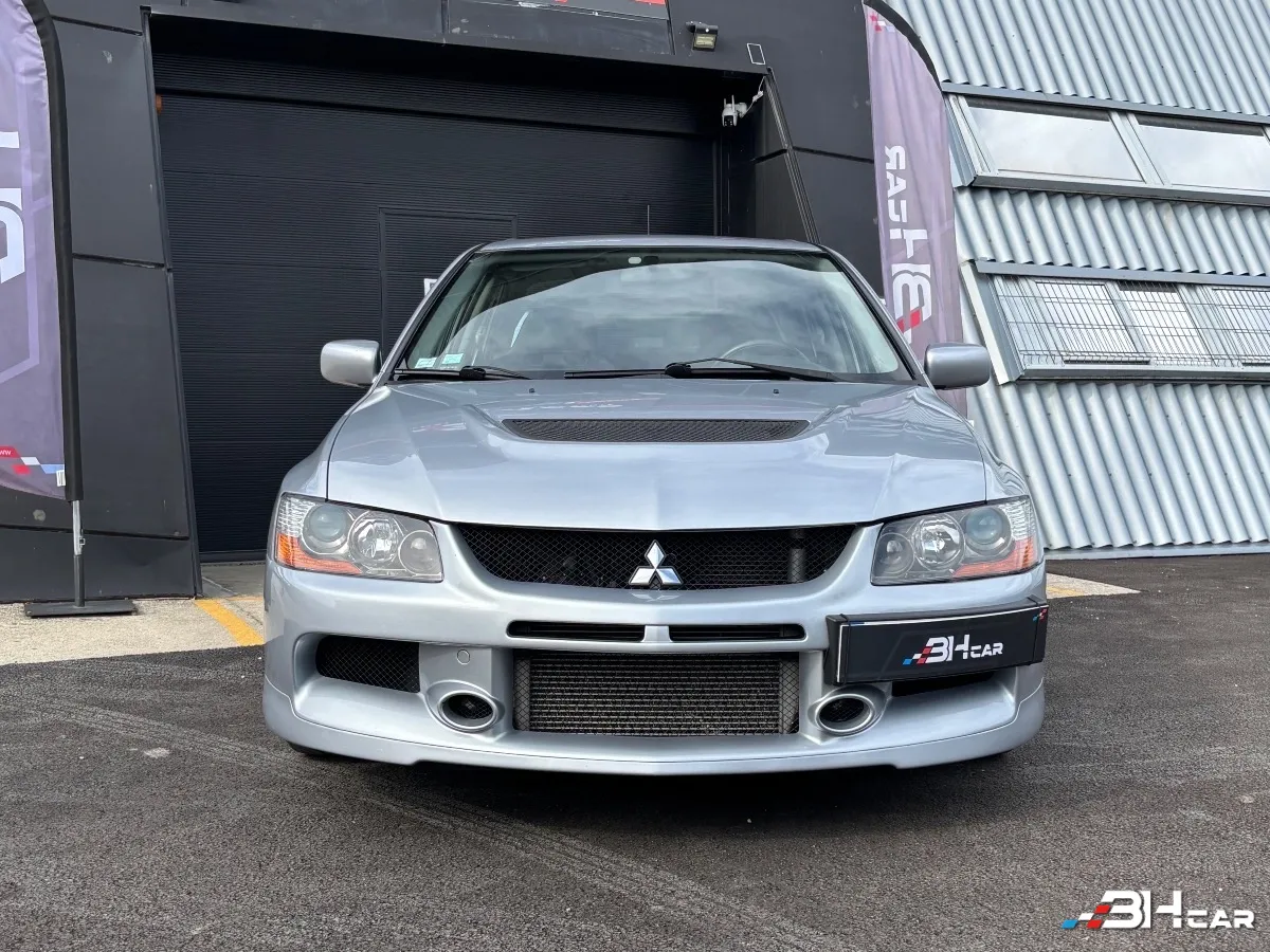 Mitsubishi Lancer - photo 2