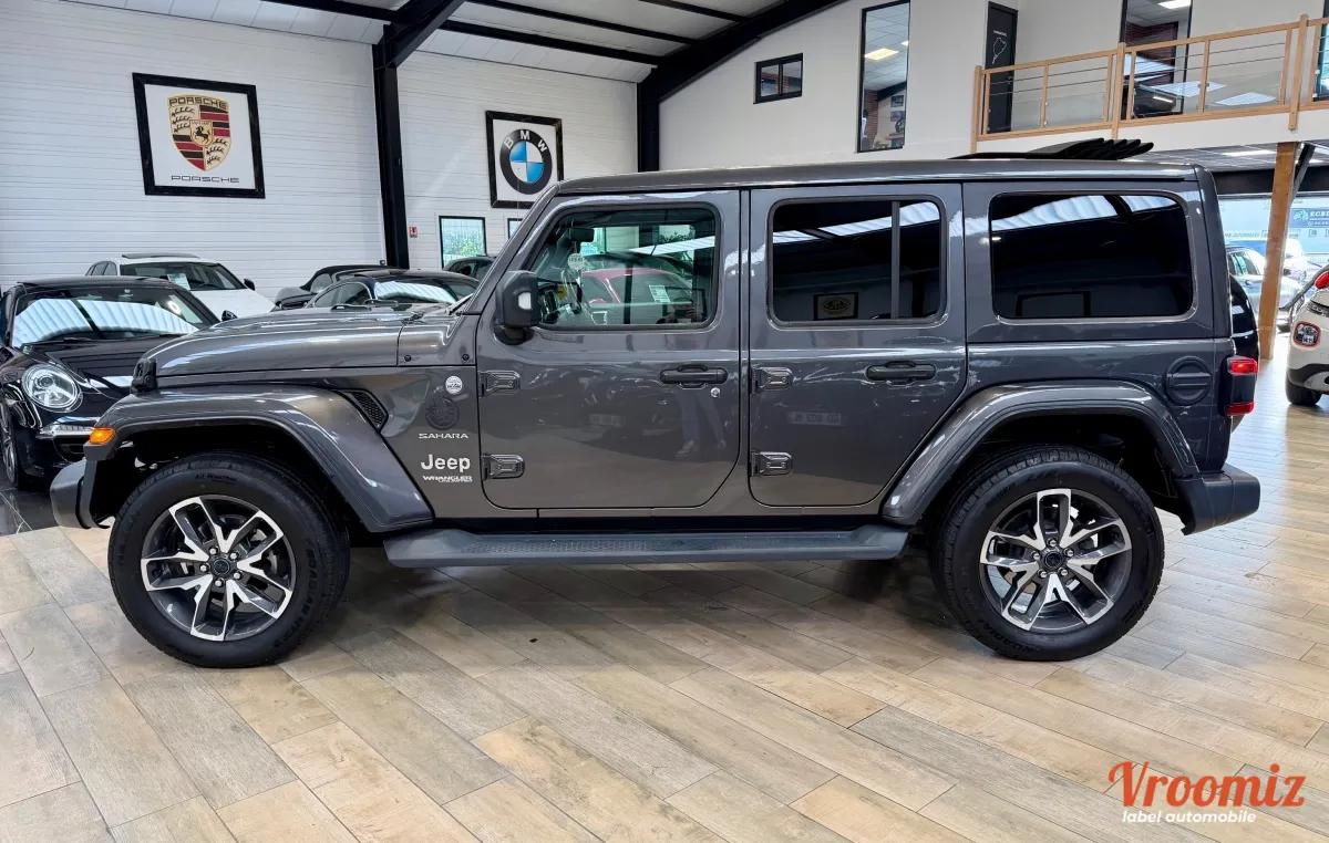 Jeep Wrangler 2.0 T 270 UNLIMITED SAHARA AWD BVA