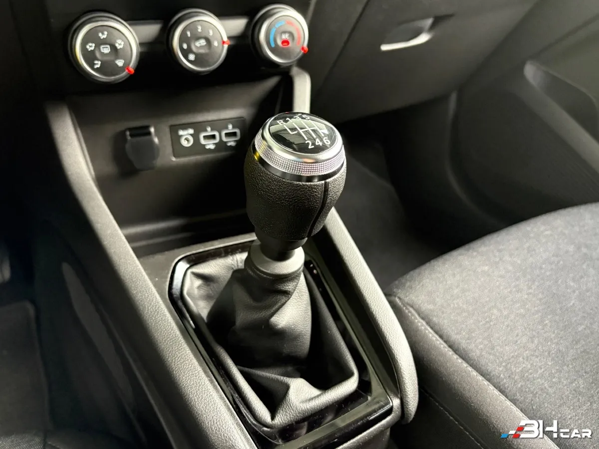 Renault Clio - photo 14