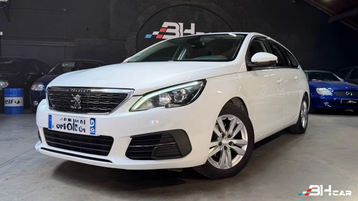 Peugeot 308 - photo 3
