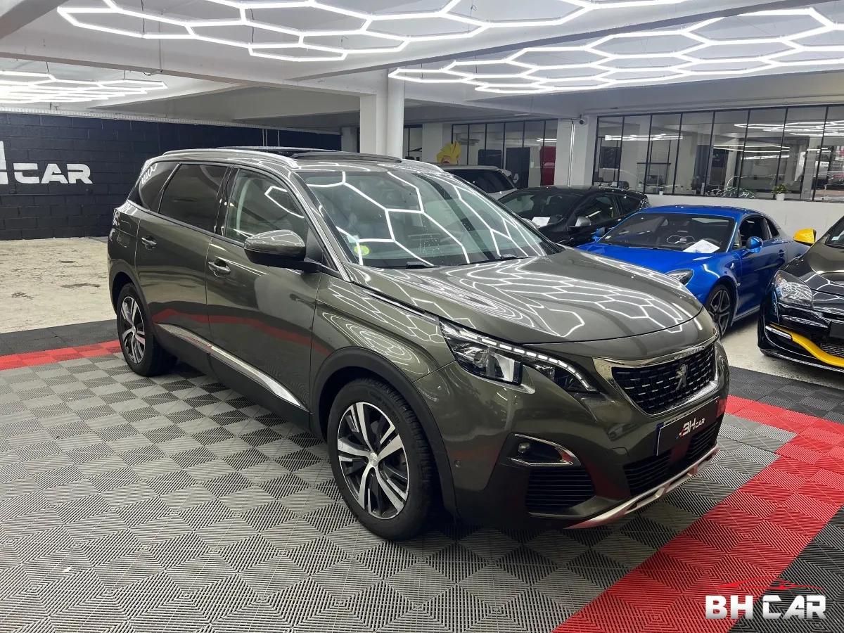 Image Peugeot 5008