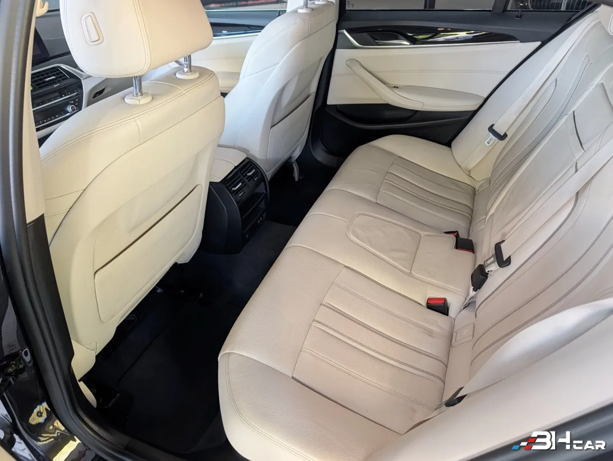 Bmw Serie 5 - photo 17