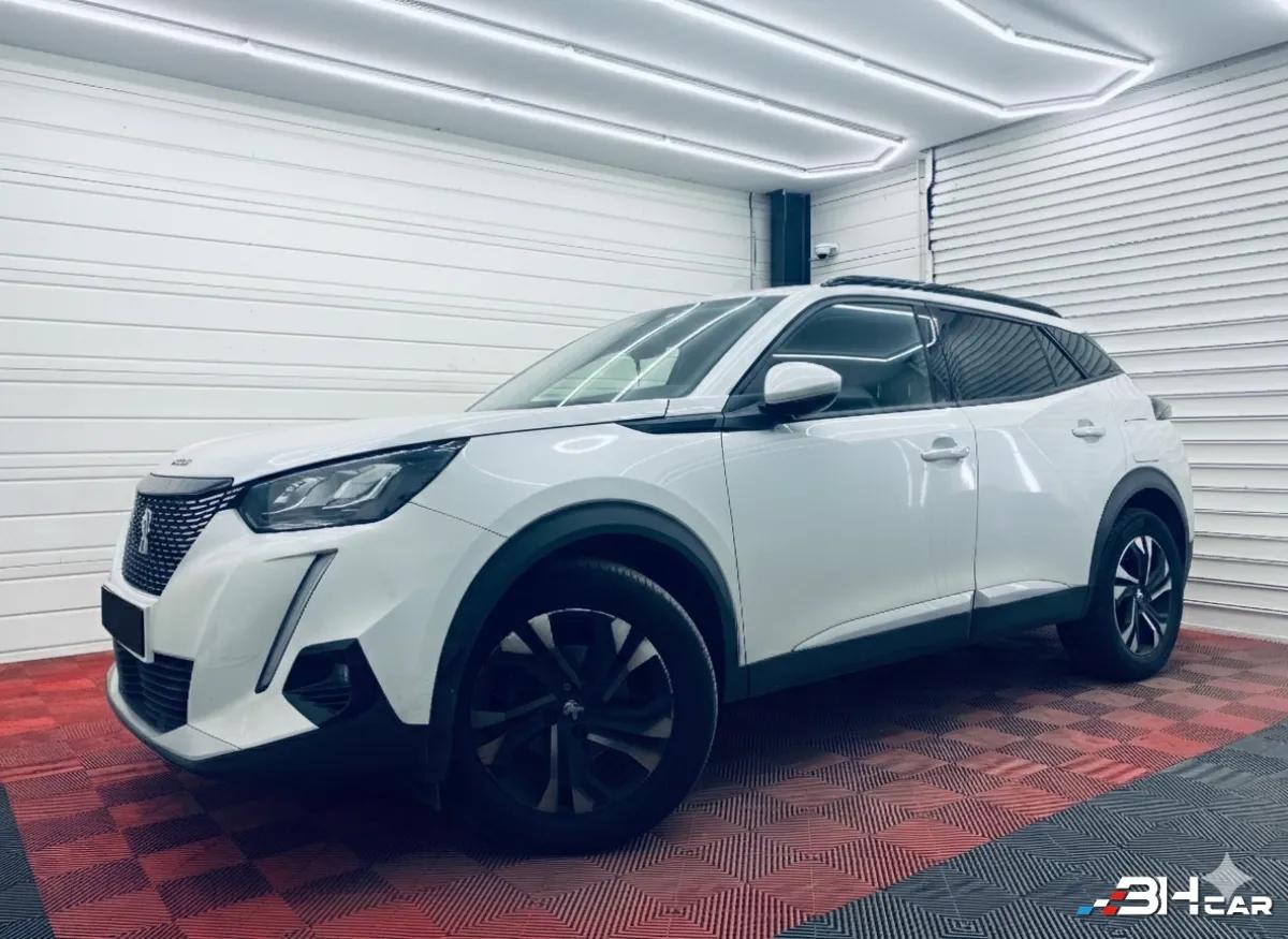 Image: Peugeot 2008 GENERATION-I 1.2 PURETECH 130 ALLURE / CARPLAY