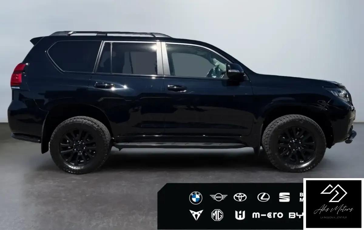 Toyota Land Cruiser 