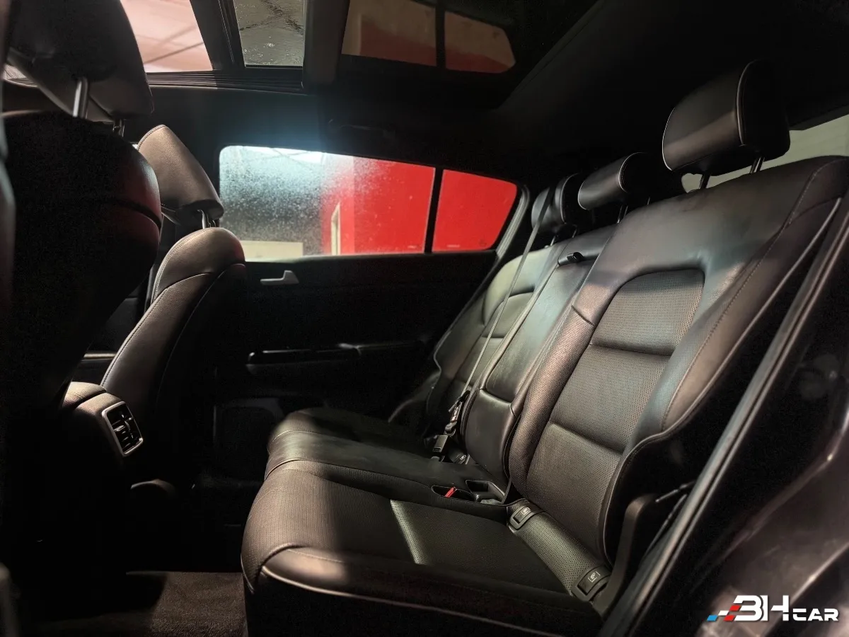 Kia Sportage - photo 9
