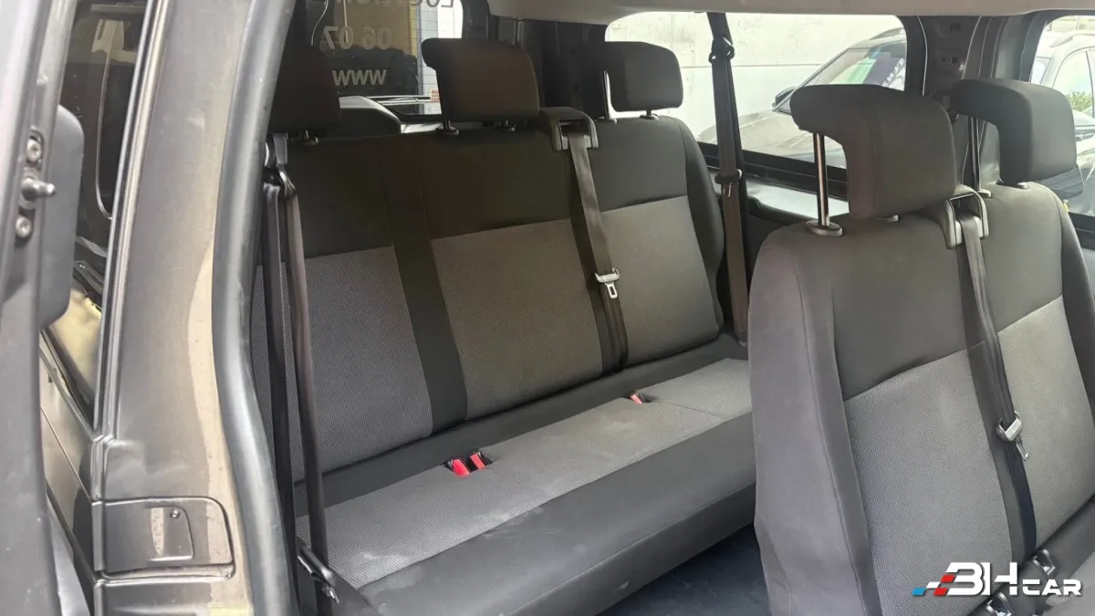Peugeot Traveller - photo 14
