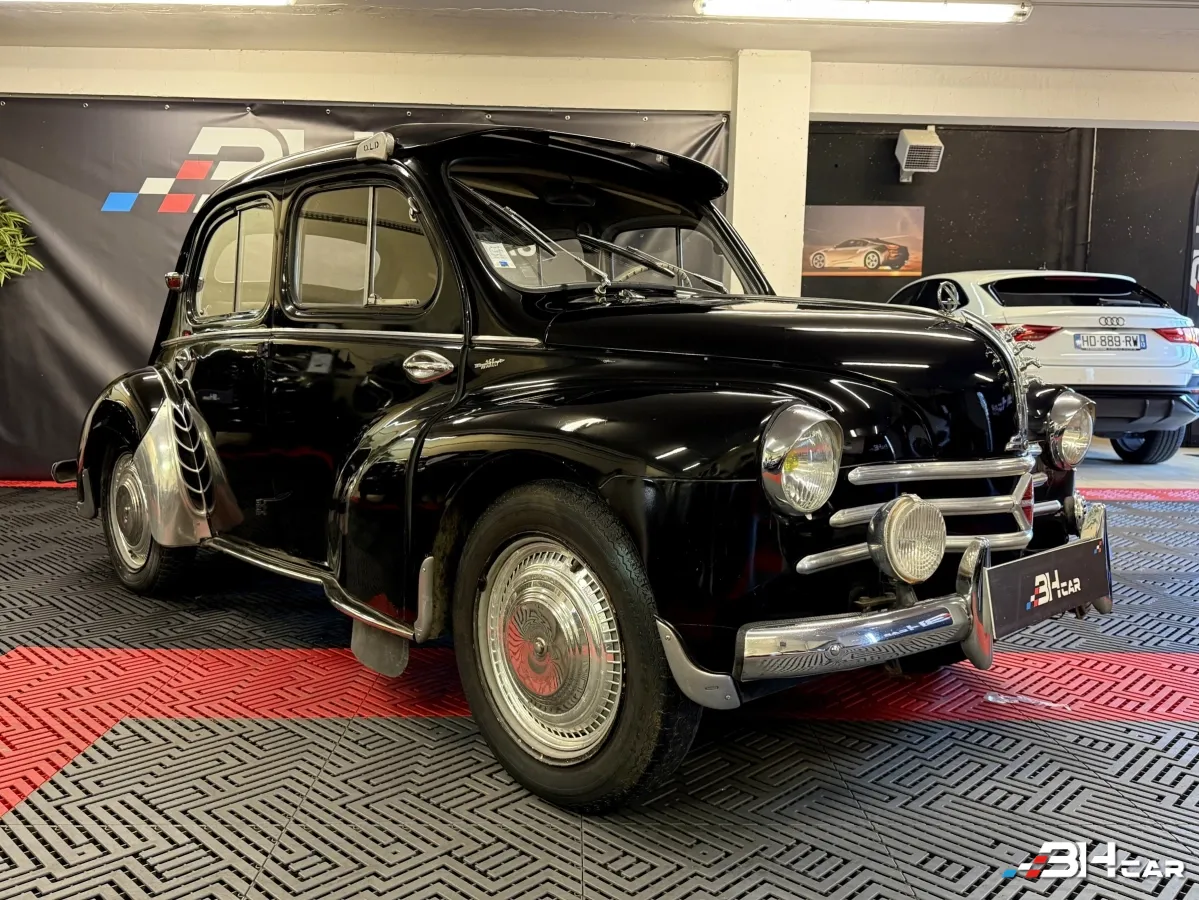 RENAULT 4CV
