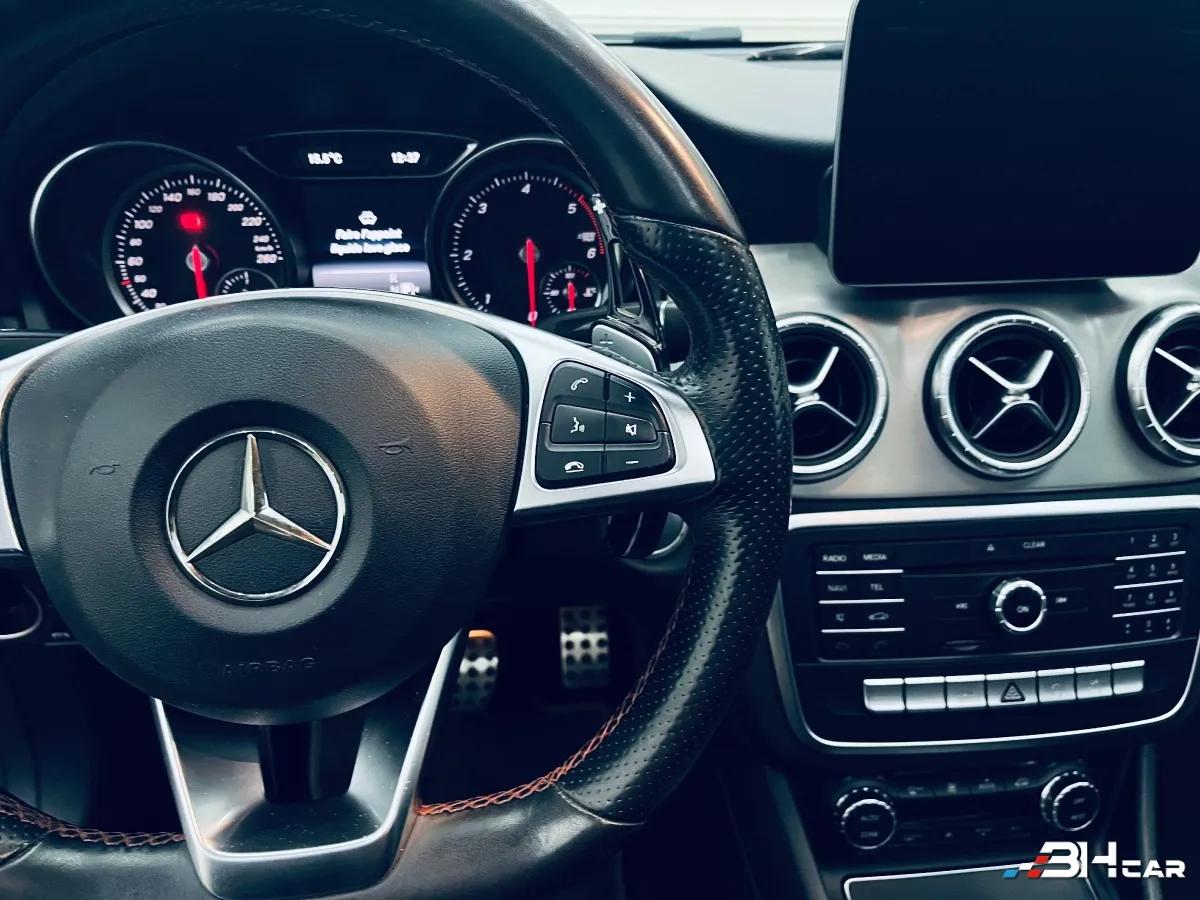 Aperçu indisponible de Mercedes-Benz CLASSE CLA