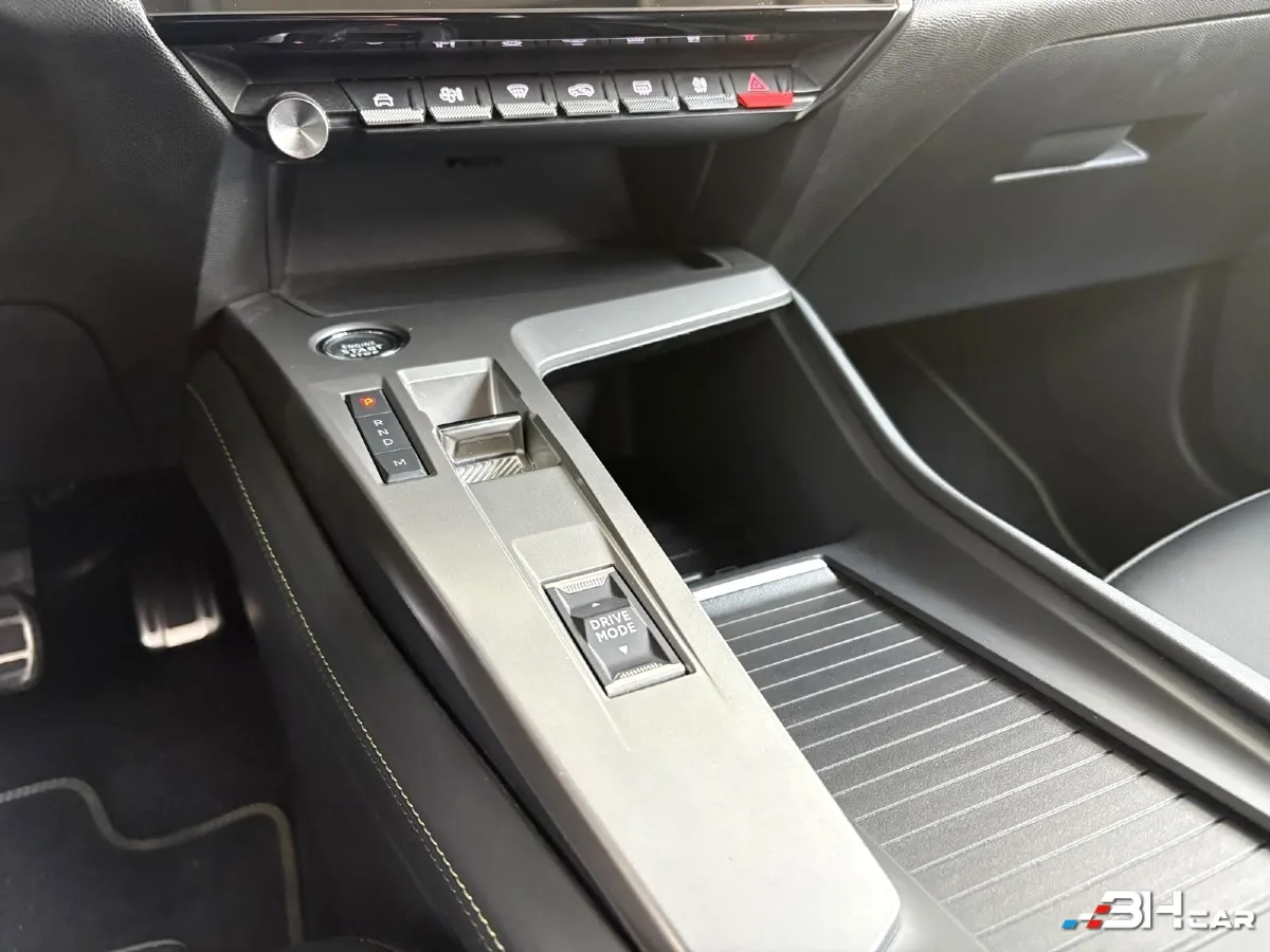 Peugeot 308 - photo 14