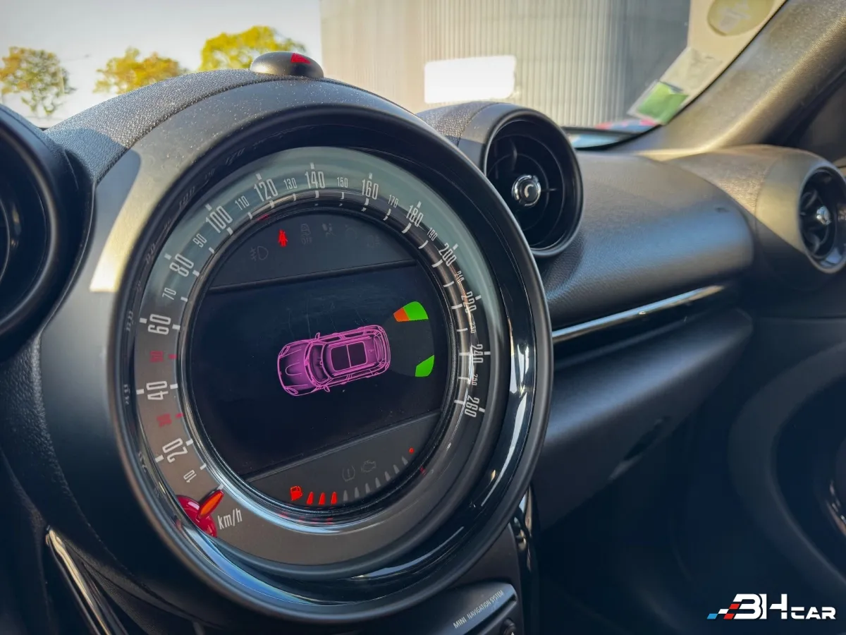 Mini Countryman - photo 11