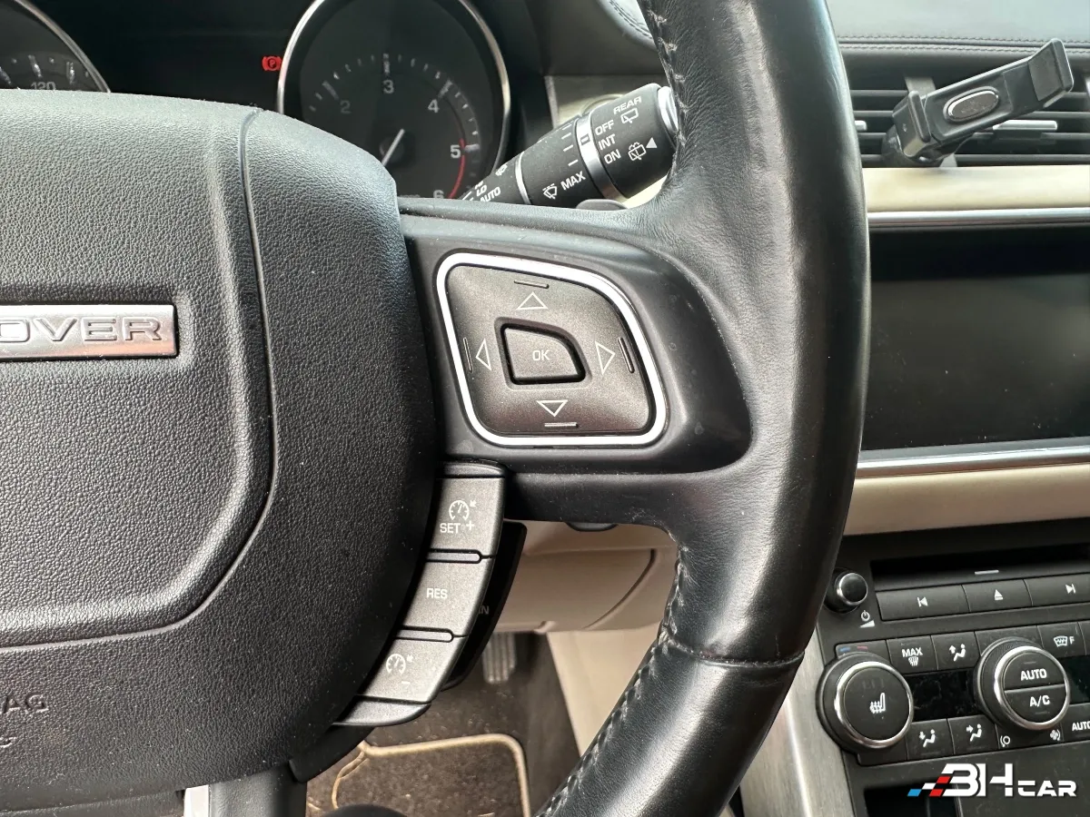 Land Rover Range Rover Evoque - photo 15