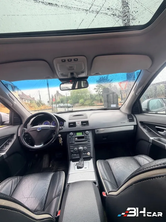 Volvo Xc90 - photo 9