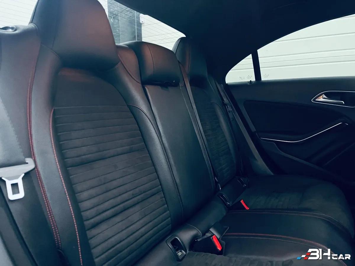 Aperçu indisponible de Mercedes-Benz CLASSE CLA