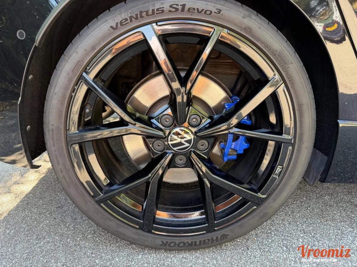 Volkswagen Golf 2.0 TSI 320 R 4MOTION DSG BVA