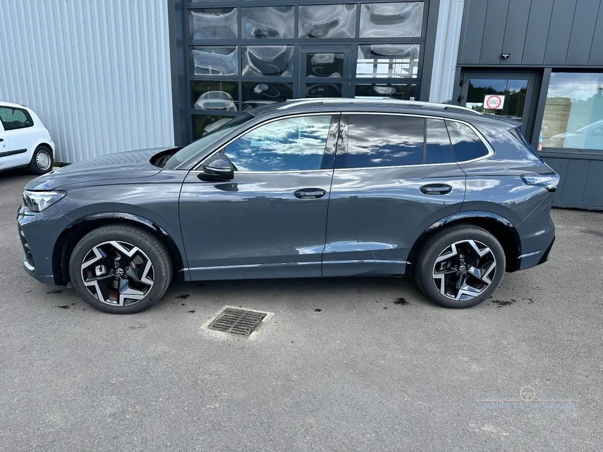 Volkswagen Tiguan 2.0 TDI 150 R-LINE DSG BVA