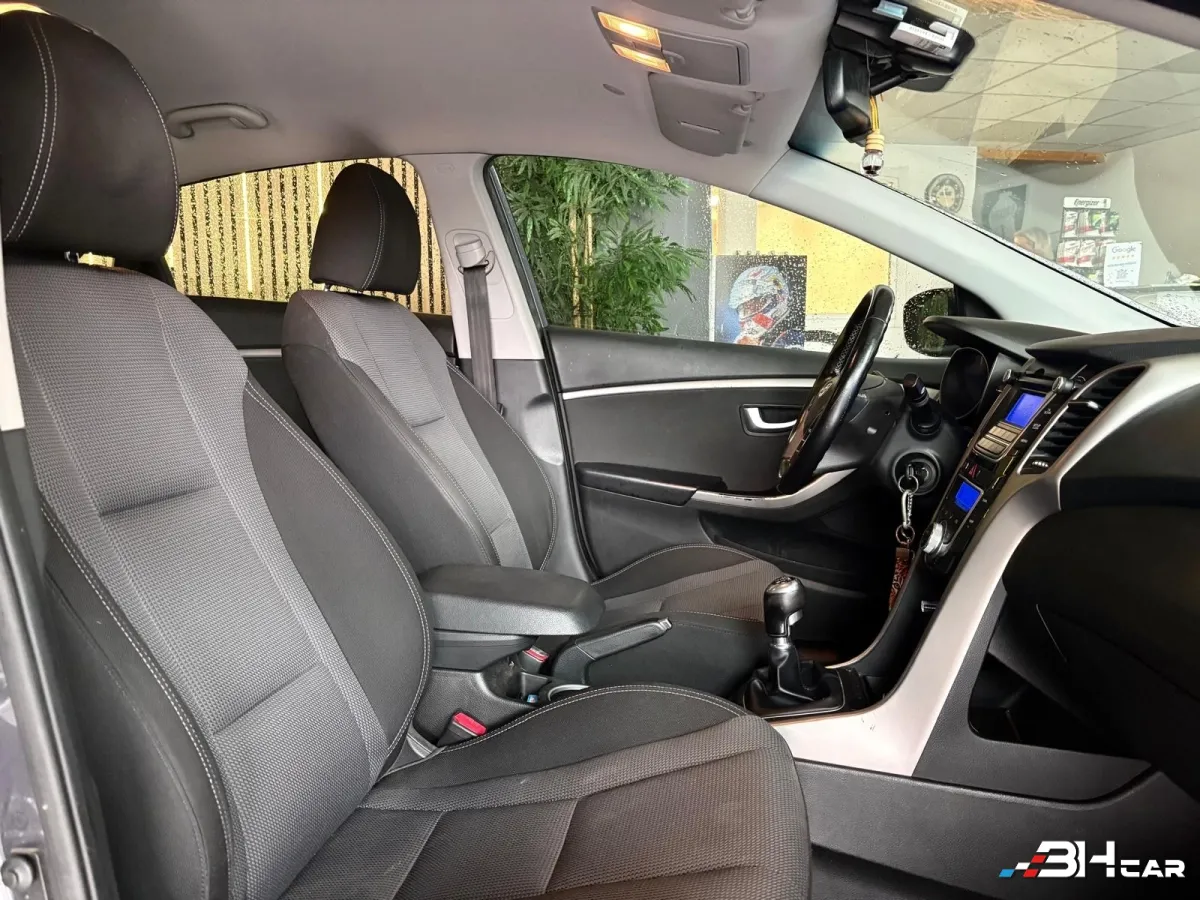 Hyundai I30 - photo 15