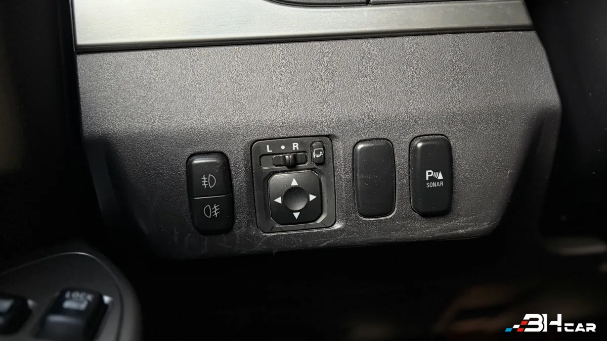 Mitsubishi Pajero - photo 23