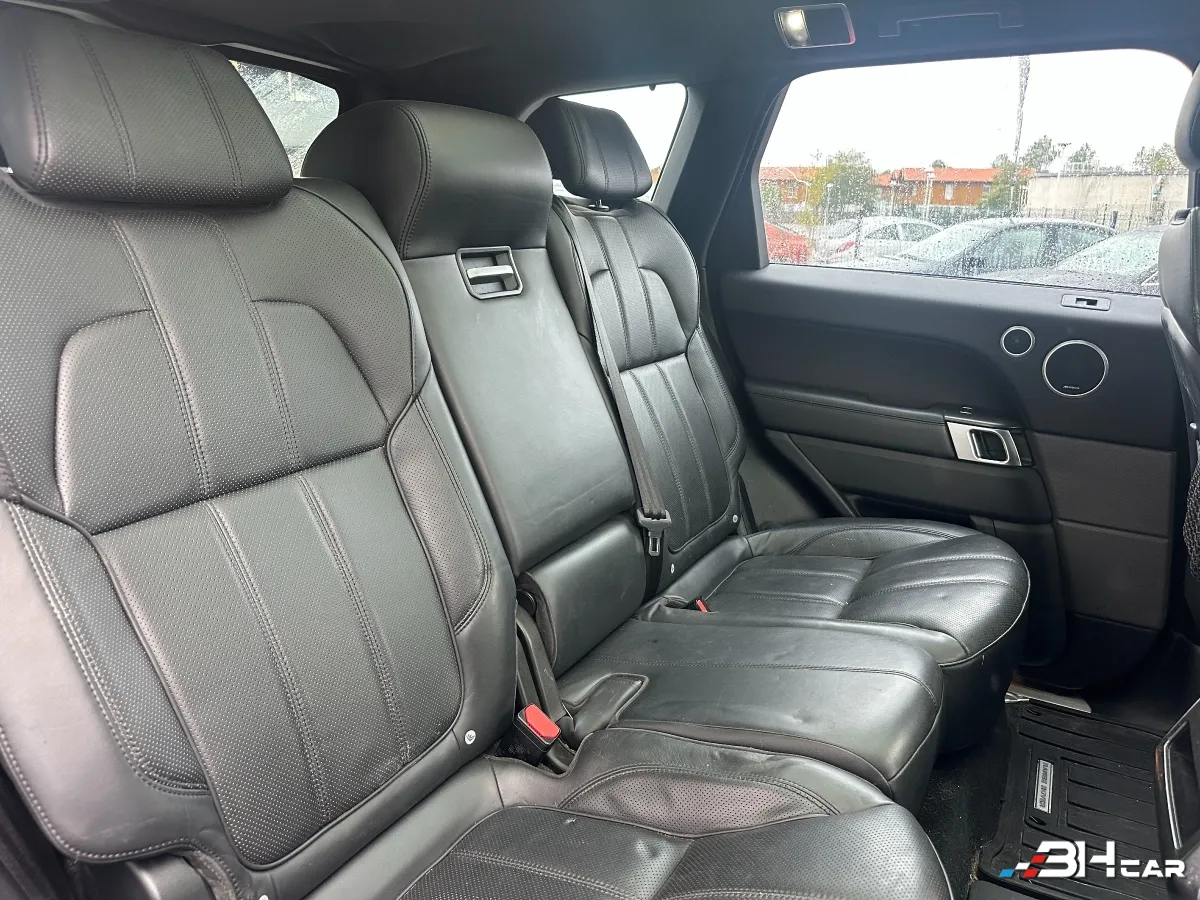 Land Rover Range Rover Sport - photo 11