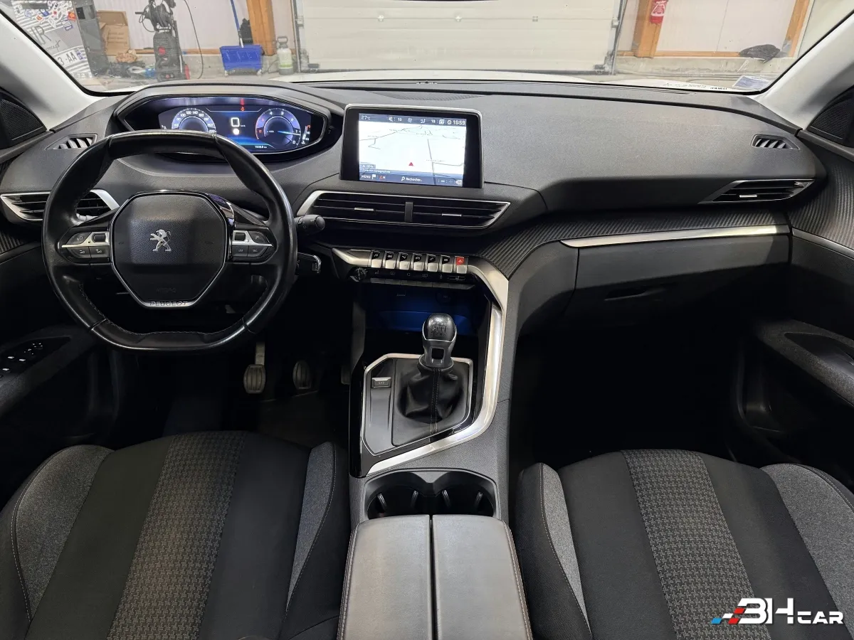 Peugeot 5008 - photo 9
