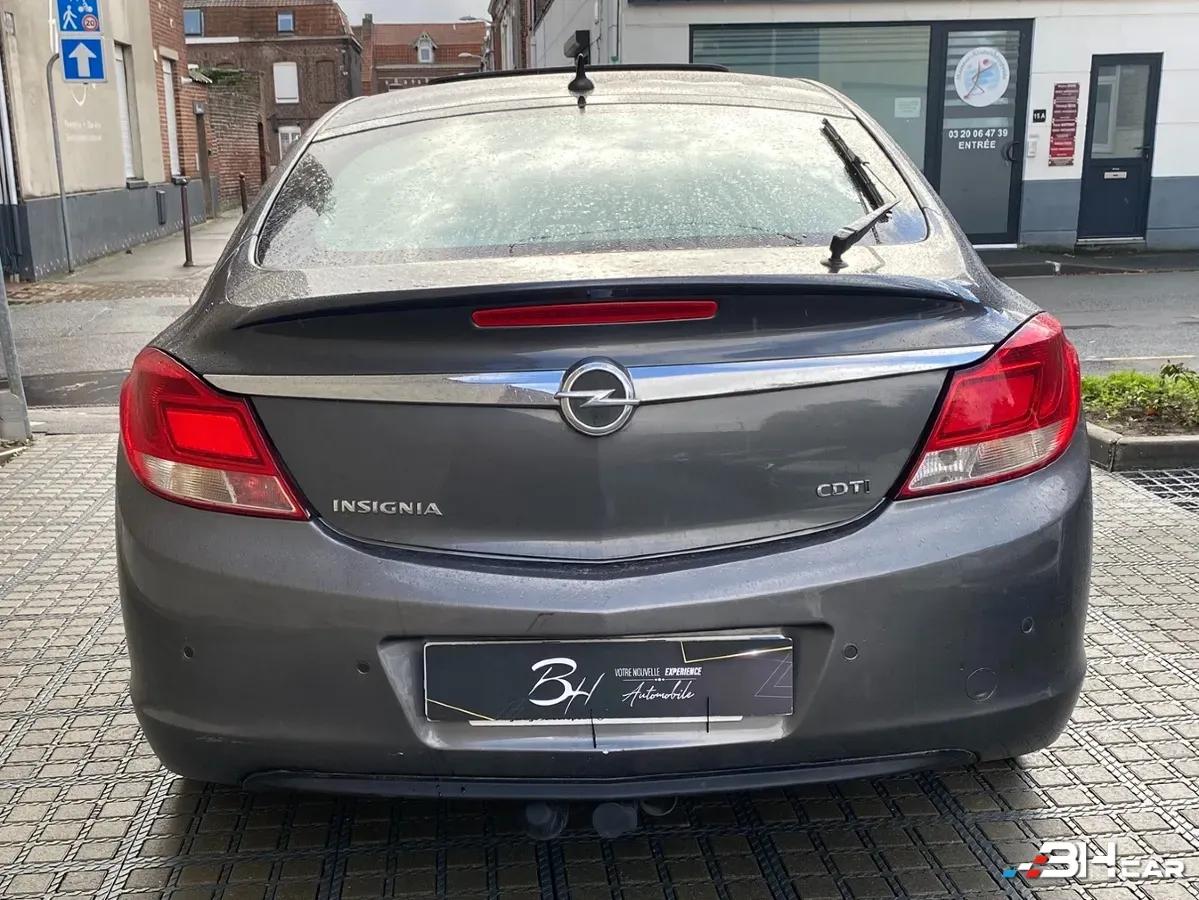 Aperçu indisponible de Opel Insignia