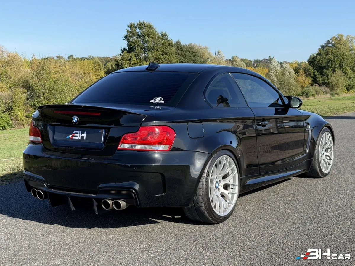 BMW 1M - photo 9