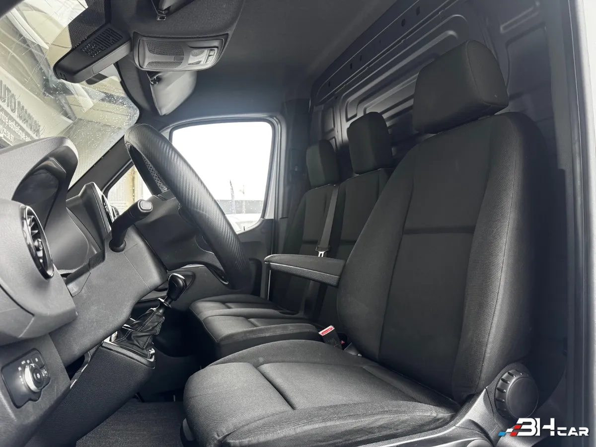 Mercedes Sprinter Vu - photo 6