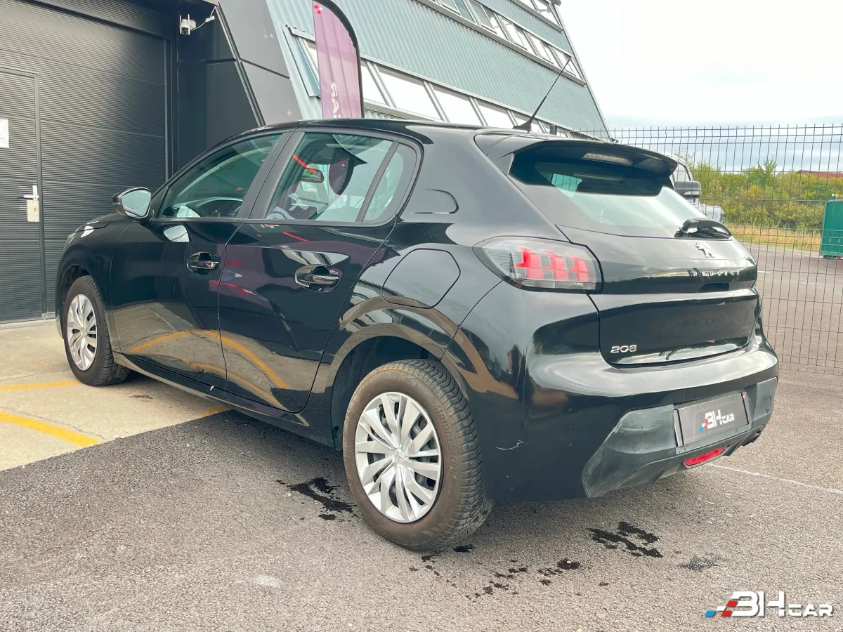 Peugeot 208 - photo 6