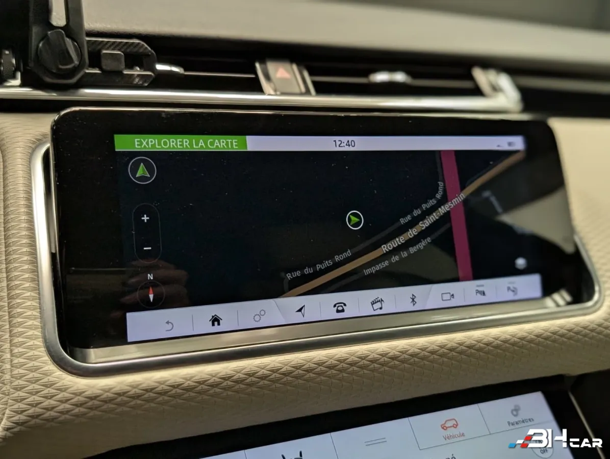 Land Rover Range Rover Velar - photo 18