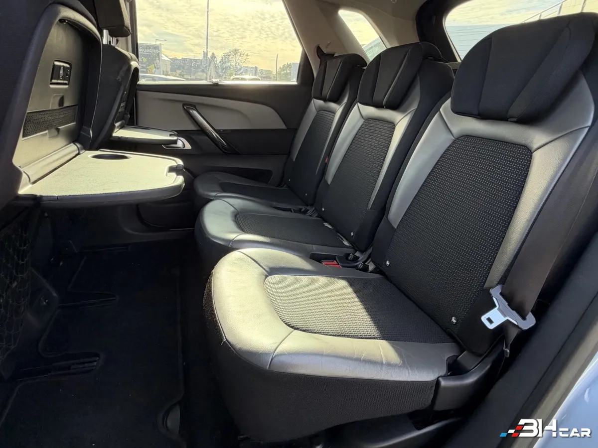 Citroen C4 Picasso - photo 14