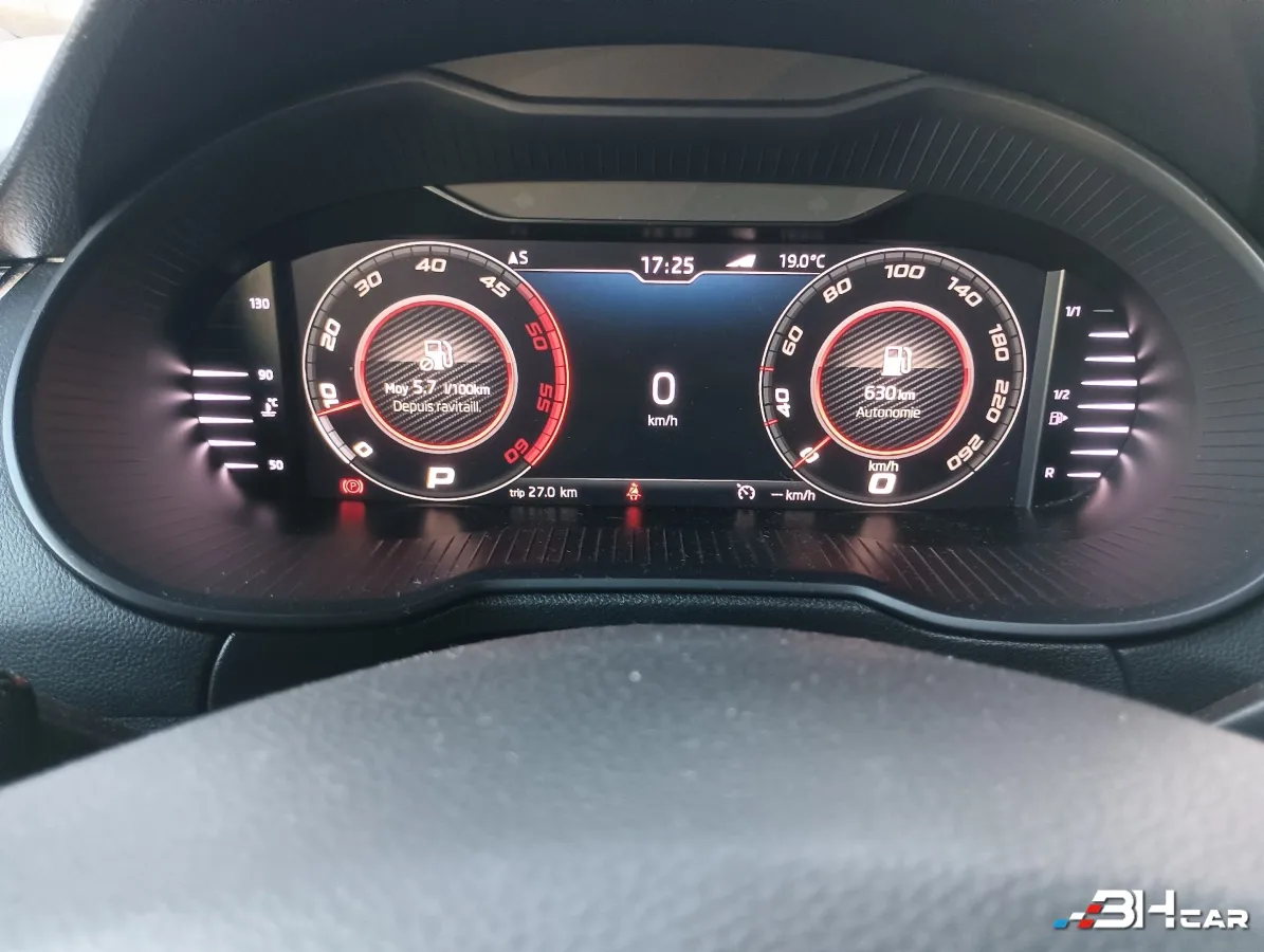 Skoda Octavia - photo 29