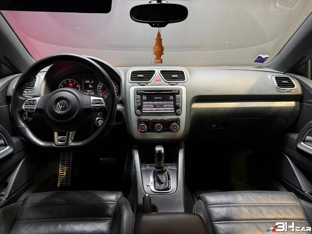 Volkswagen Scirocco - photo 15