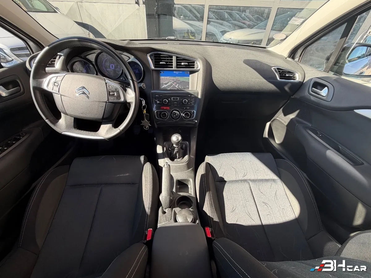 Citroen C4 - photo 9