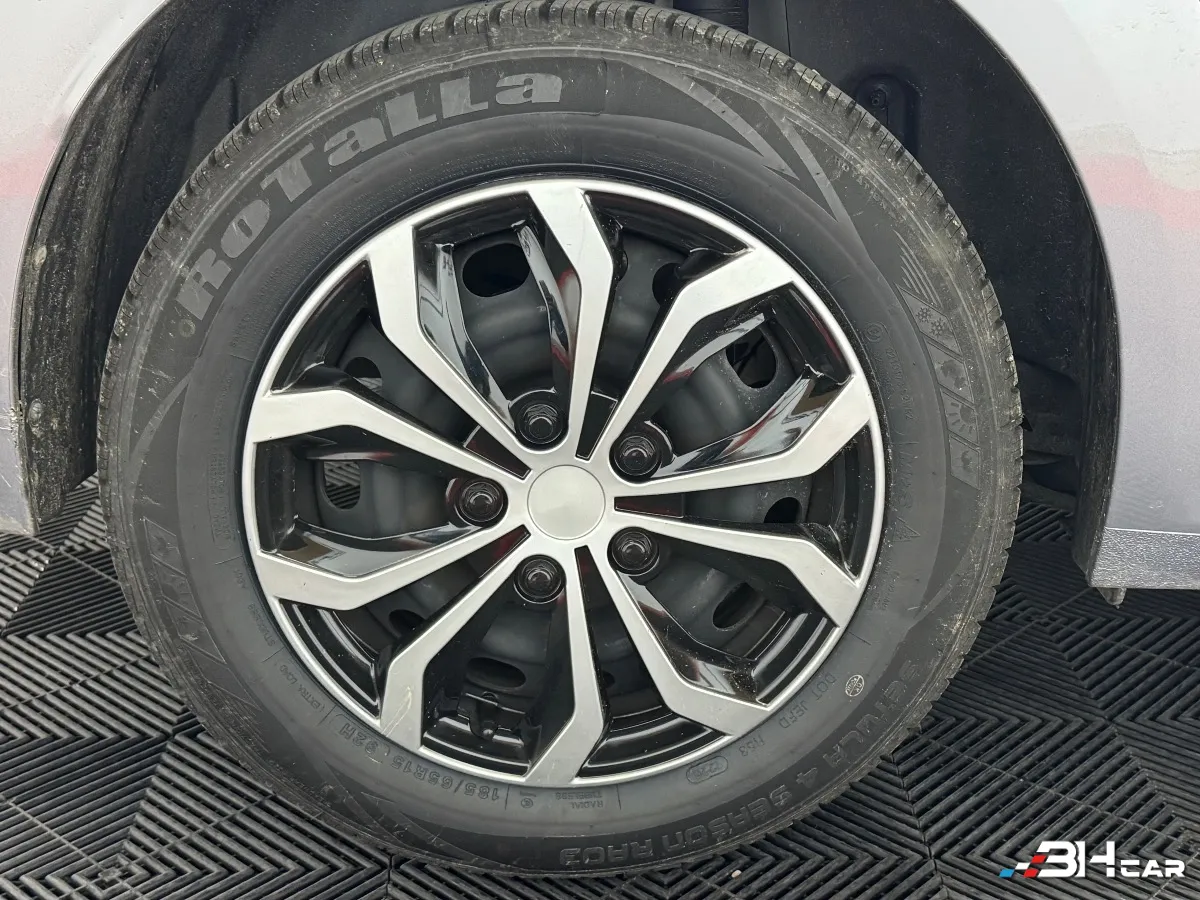 Peugeot 208 - photo 20