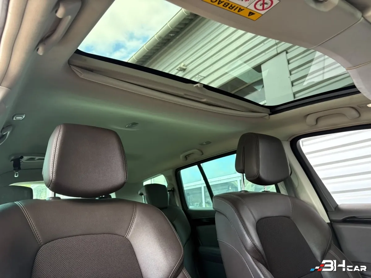 Renault Espace - photo 17