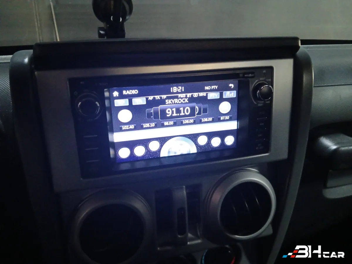Jeep Wrangler - photo 15