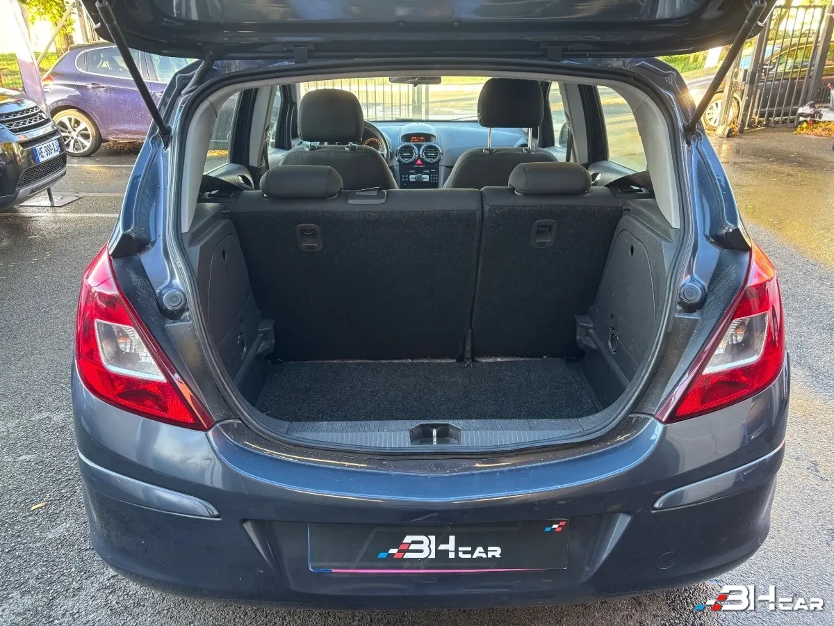 Opel Corsa - photo 13
