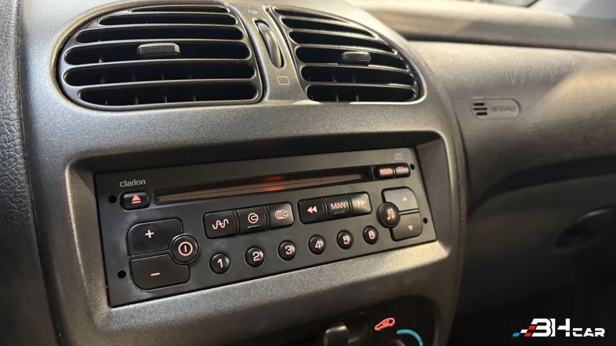 Peugeot 206 - photo 22